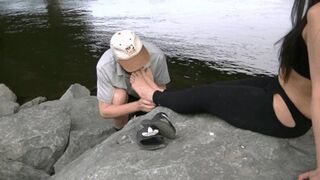 Under the Bridge (mp4)