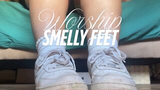 Smelly feet worship