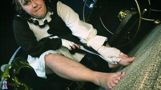 Arachnes Dirty Feet and Stockings