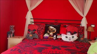 my step-aunt's intense farts