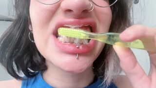 Brushing and Flossing My Teethh