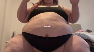 SSBBW Trying Old Clothes