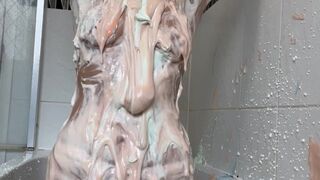 Robyn's Messy Gunge Fun