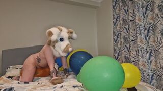 Furry bouncing and humping on balloon - FTM