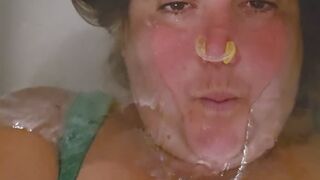 bath night underwater fun 3