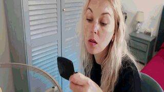 Bonnie is trapped AVI