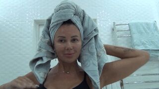 I comb and dry my long hair d