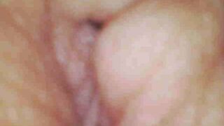 BELLY BUTTON: ENDOSCOPE | Donna