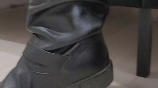 Kneel down and worship my overknee leather boots!