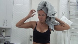 I dry my long hair with towel and with fen 2c