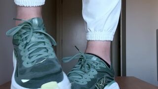 Banana and Pasta crush - Hoka Bondi 9 sneakers
