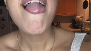 Gummy bear Vore Cum Countdown