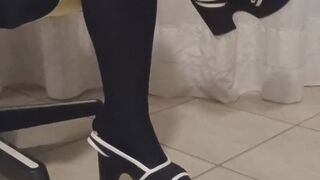 Side Calf Flex in Blue Chunky Heels & Stockings