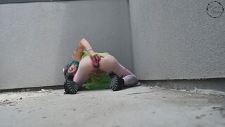 Outdoor Butt Plug Play