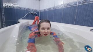 Helen_Spidergirl in the bathtub 720