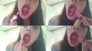 Making up my mouth to eat a cock