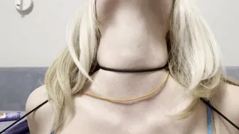 Females Throat Fetish