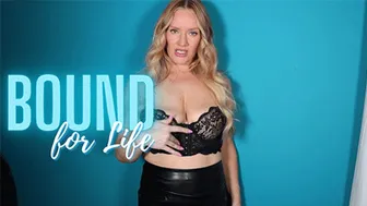 Queen Chrissy Femdom