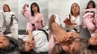 Foot Mode Girl Fights