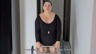 Weightlifting biceps curl workout