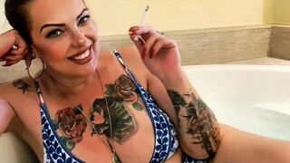 Smoking simple - Stepmother and Relaxing and smoking in the hot tub - Dunhill White 100