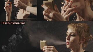 LiLu Making Up and Smoking -WMV