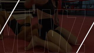 ITALIAN MUSCLE DOMINA in 4K!