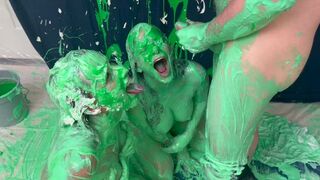 WWB Sloppy Cumshots Vol 2