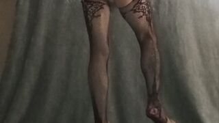 Crossdressing again! My ass is bubble butt all day