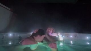 SELENE AND SABER HOT TUB FUCKING