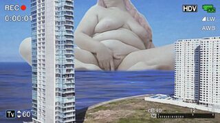Giantess Lucya - Mini vacation