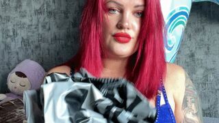 valeri blowing swimrings