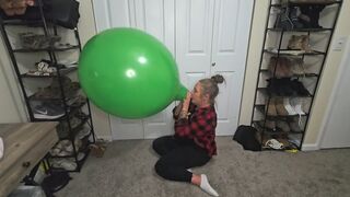 24 inch Green Balloon Blow to Pop B2P
