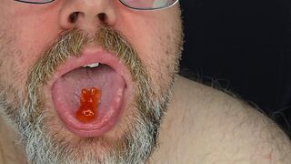 Giant Hungry Bear Swallows an Entire Tiny Party – Loud Burps & Gut Rubbing