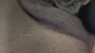Domi 2 vibrator cum (close up)