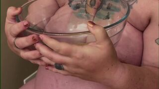 37 Pregnant Overstuffing BJ