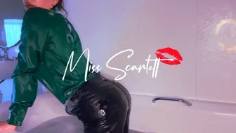Scarlett's Fetish Clips