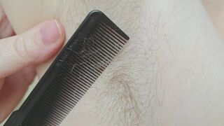 Shaving My Friend’s Armpits with Clippers | Close-Up Male Grooming