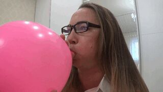 Inflating a large balloon until it explodes ibf