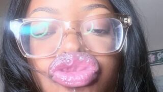 Sticky Spitty Lip Smelling