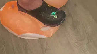 Balloon And Inflatable Pool Toy Pop