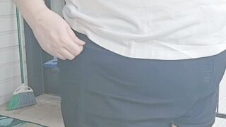 Leg crossing black shorts thick thigh BBW