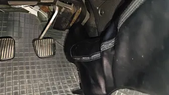 Sarah's Cranking Struggles