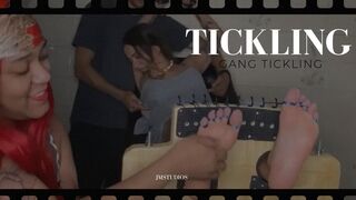 Bondage tickling -Dupla Cruel de Cócegas: A Ruiva Perversa e o homem Cruel.