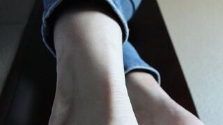 Giantess Monroe