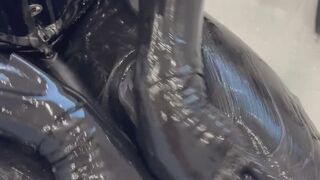 Jazzyyluxx as rubber doll in the bathtub