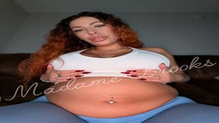 Nikki Brooks - Step-Mommy's Fupa (1080HD)
