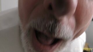 Social Media Slacker - Richard Lennox - Manpuppy - MP4 1080