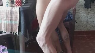 Maid got fucked in the kitchen