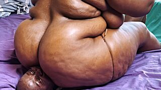 Small man gets buttdroped and crushed by mean fat giantess 3 times his size